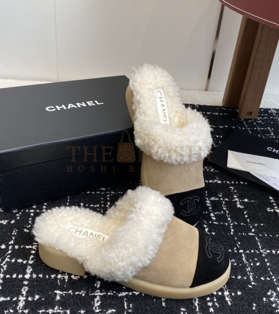 Ch**el Shearling Logo Slides Wool Platform
