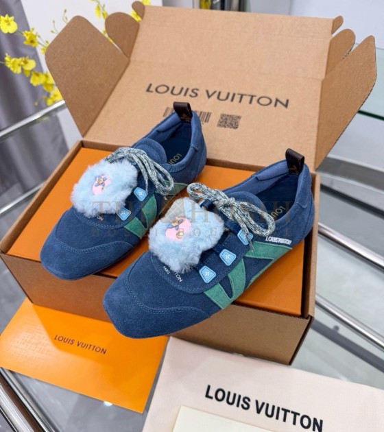 L0vis Vvtt0n Sneakers Ballet Flat Suede Calfskin Bule