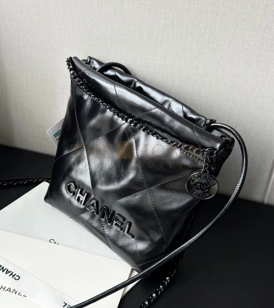 Ch**el 22 Mini Bag Calfskin Leather Black Size 19*6*20CM