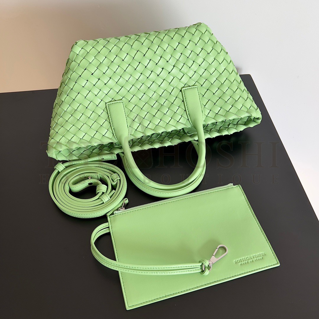 B0tt*ga Ven*ta Cabat Mini Bag In Pistachio Intrecciato Lambskin Master Quality