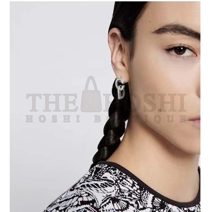 D10r Women CD Lock Earrings Silver-Finish Metal Silver-Tone Crystals Master Quality