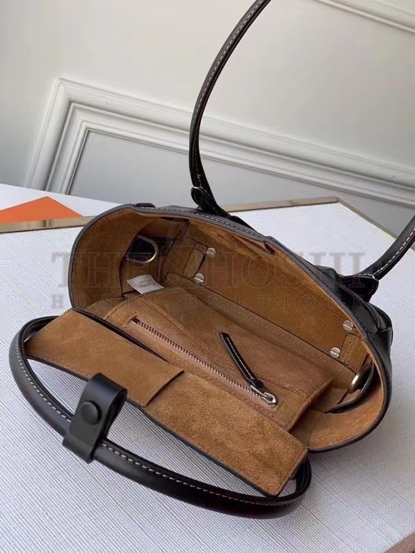 B0tt*ga Ven*ta Mini Arco Bag In Black Intrecciato Calfskin Master Quality