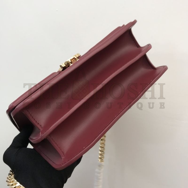 Bv*b*rry Clutch Bags Master Quality