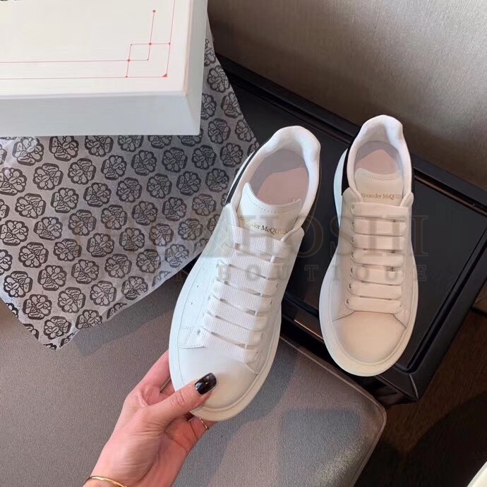 A1exa*der Mcqv*en Women