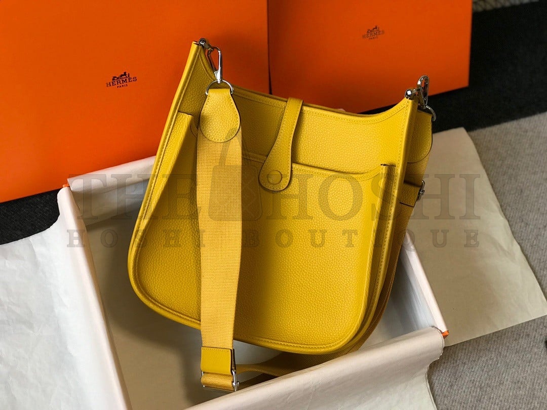 H**me5 Evelyne III 29 Bag In Yellow Clemence Leather Master Quality