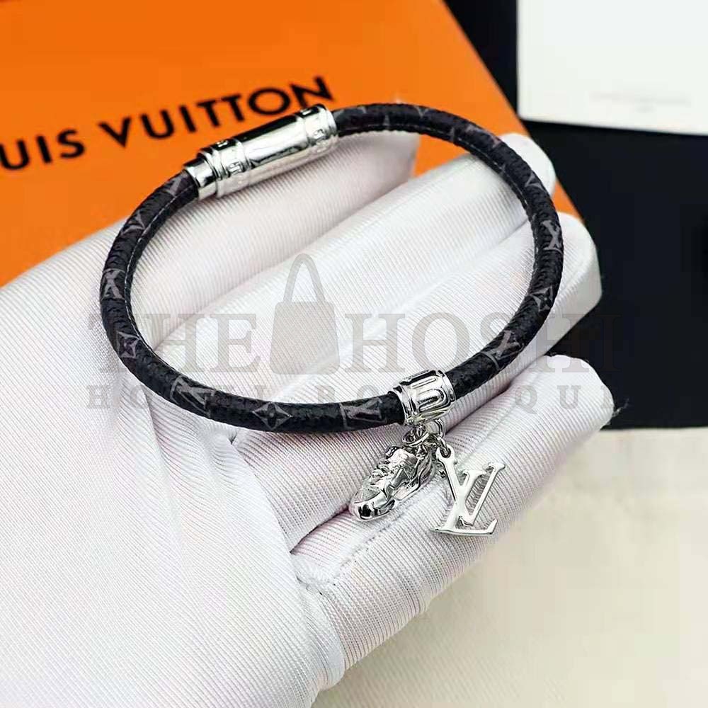 L0vis Vvtt0n Men LV Icon Trainer Leather Bracelet Master Quality
