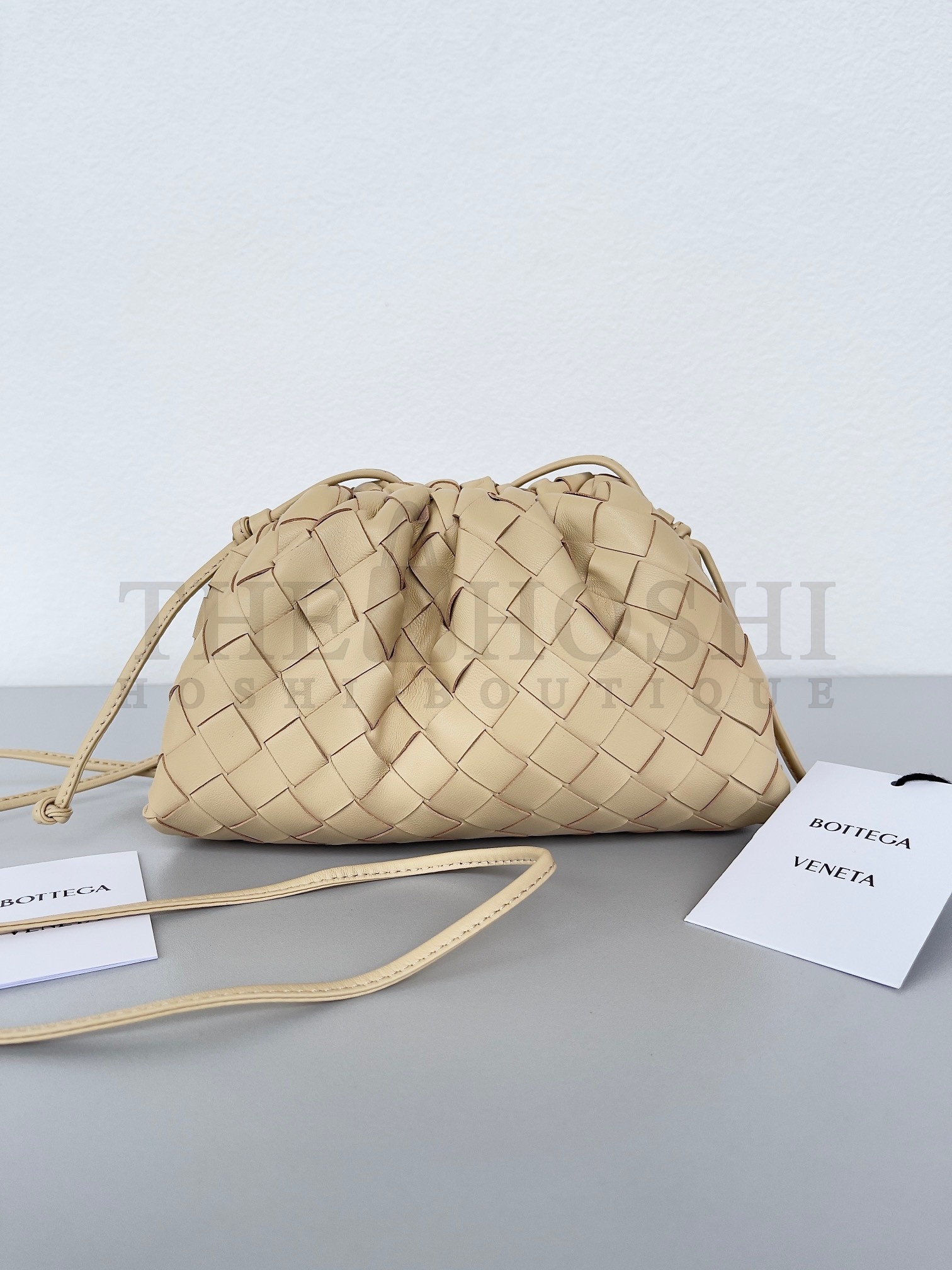 B0tt*ga Ven*ta Mini Pouch with Strap in Porridge Intrecciato Lambskin Master Quality