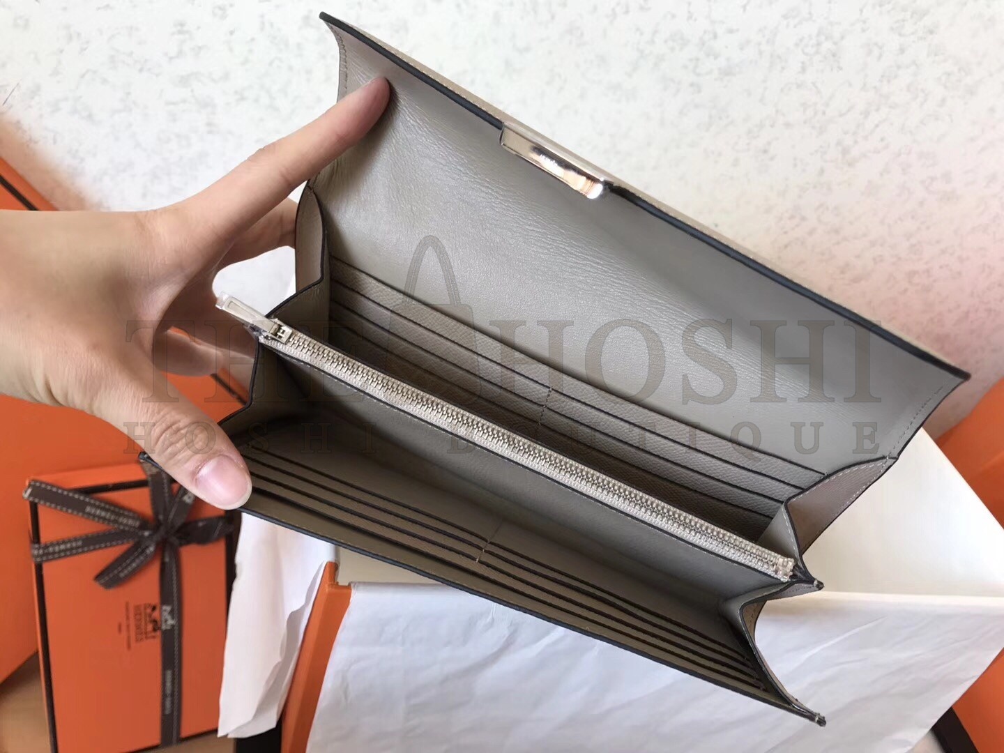 H**me5 Grey Epsom Constance Long Wallet Master Quality