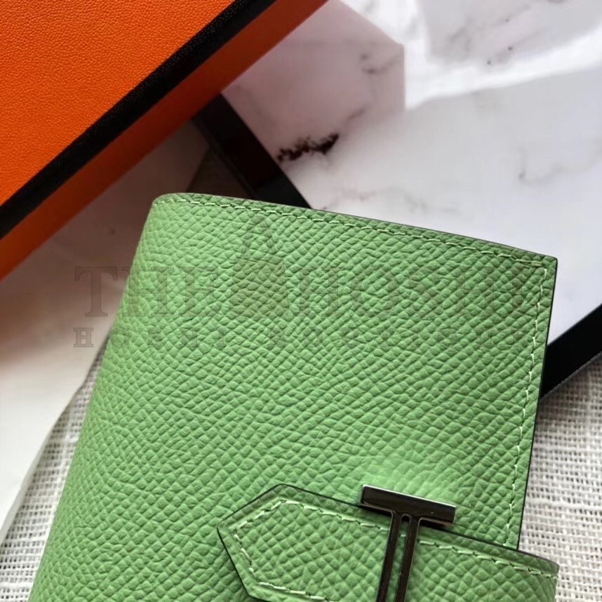 H**me5 Bearn Mini Wallet In Vert Criquet Epsom Leather Master Quality