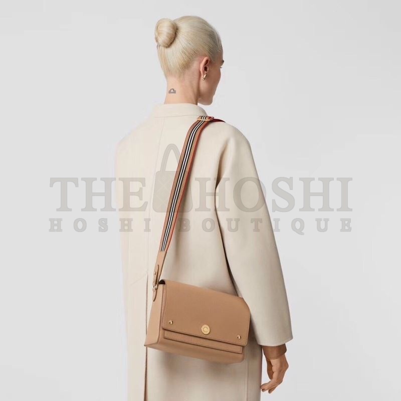 Bv*b*rry Clutch Bags Master Quality