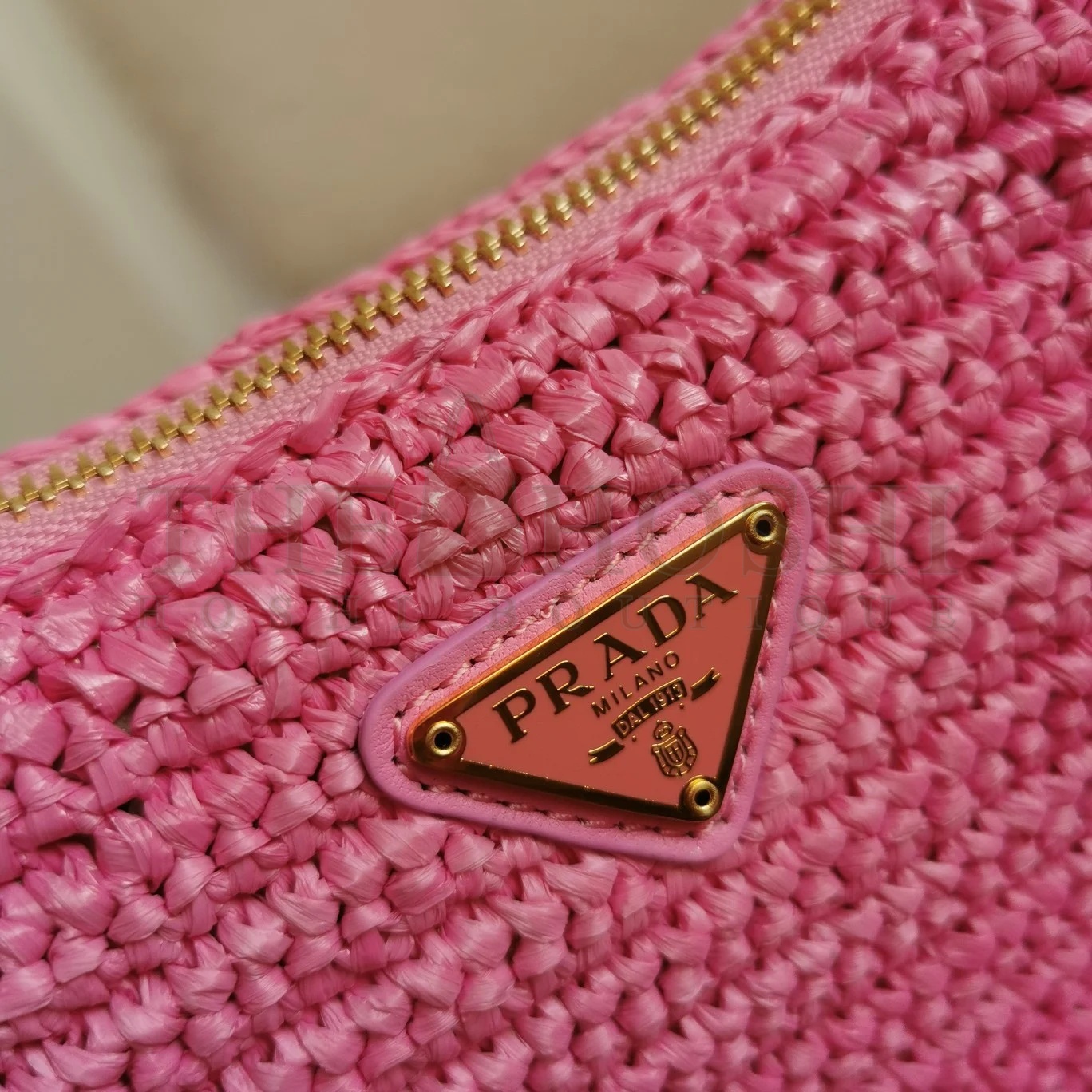 Pra*a Re-Edition 2005 Shoulder Bag In Pink Raffia Master Quality