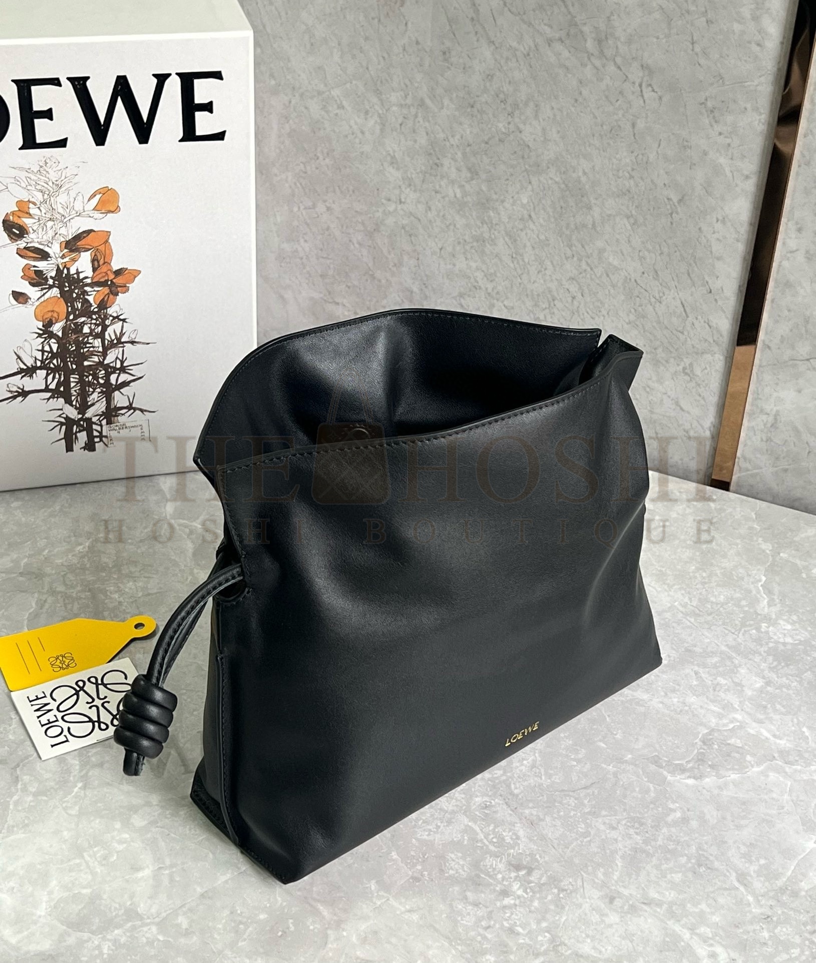 L0ew* Flamenco Clutch Bag in Black Nappa Calfskin Master Quality