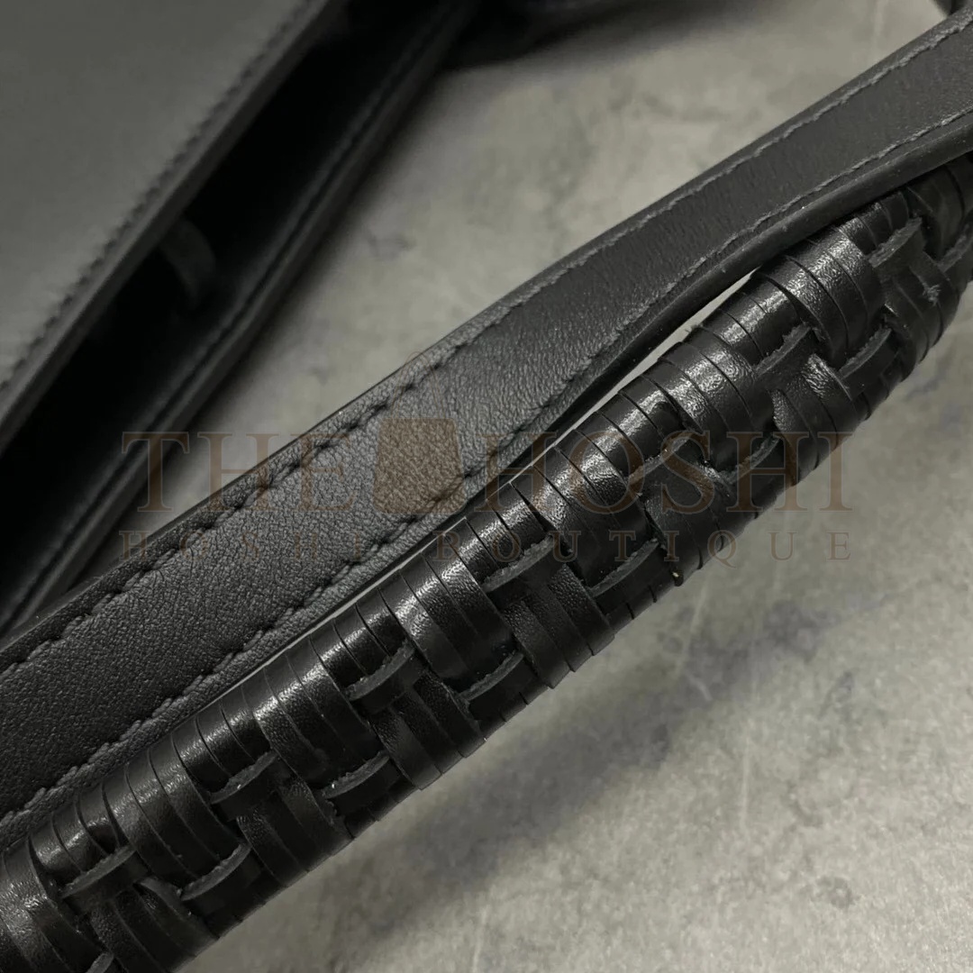 L0ew* Anagram Medium Tote Bag In Black Calfskin Master Quality