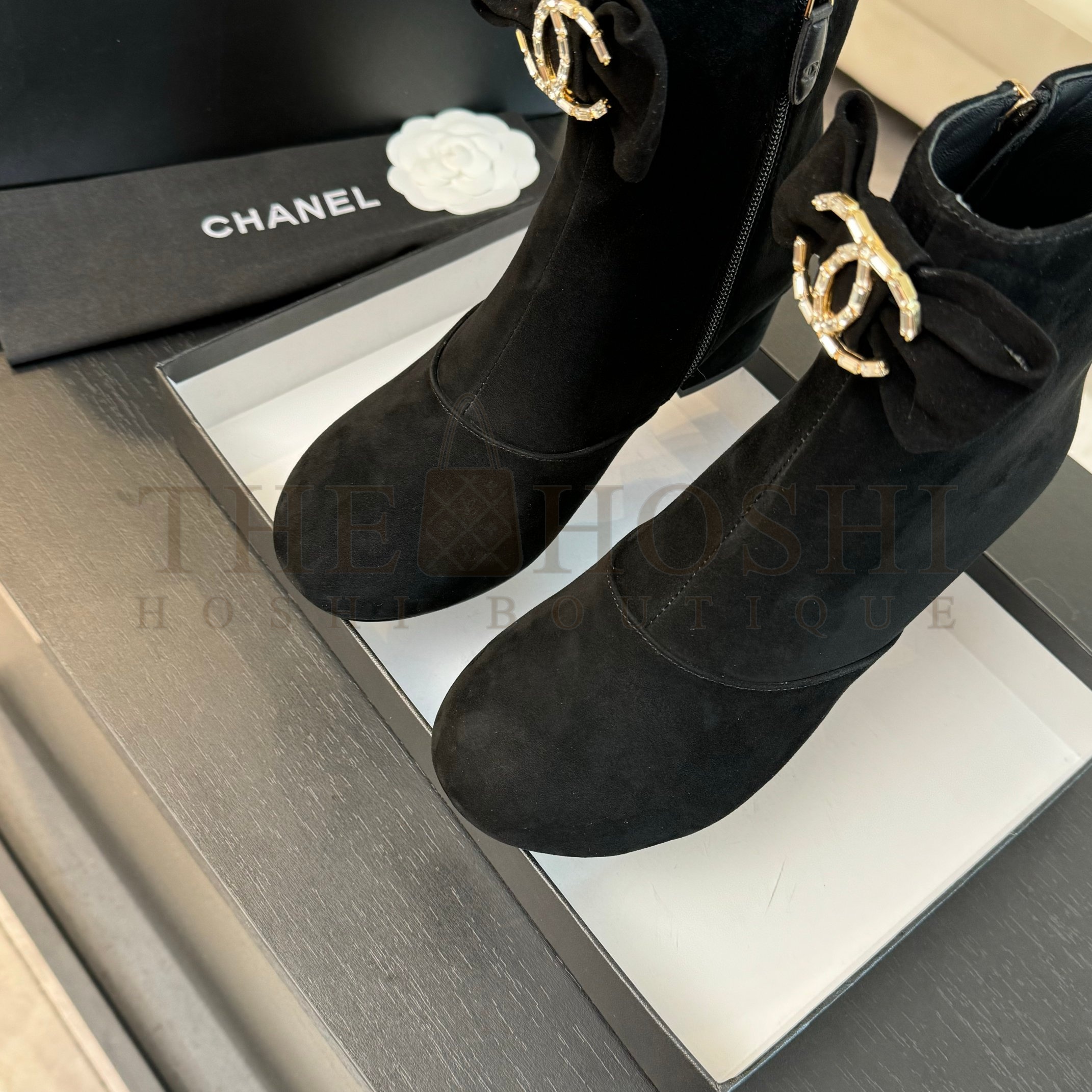 Ch**el boots Master Quality