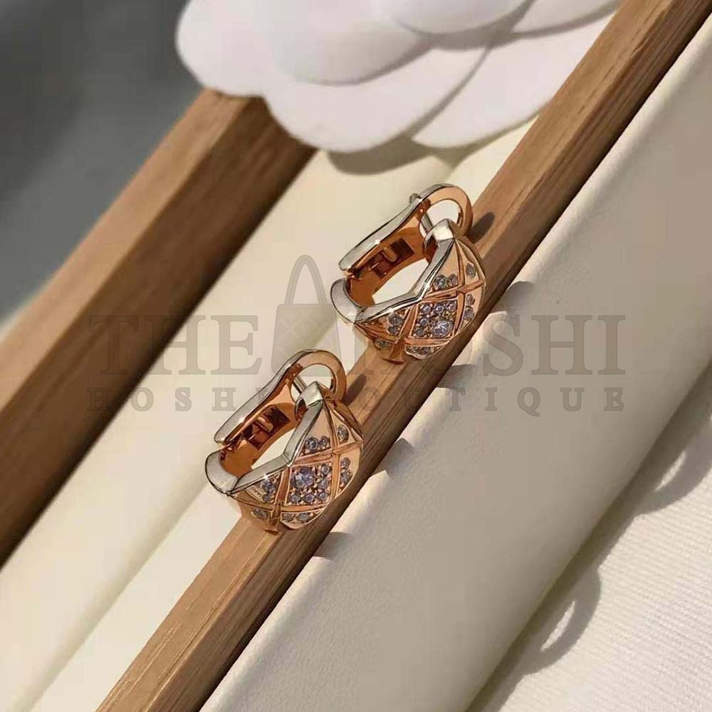 Ch**el Women Coco Crush Earrings in 18K Beige Gold Master Quality