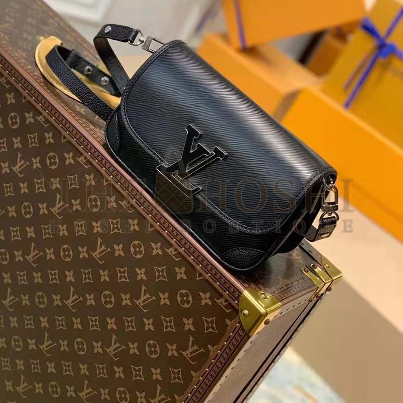 L0vis Vvtt0n LV Women Buci Crossbody Black Epi Grained Smooth Cowhide Leather Master Quality