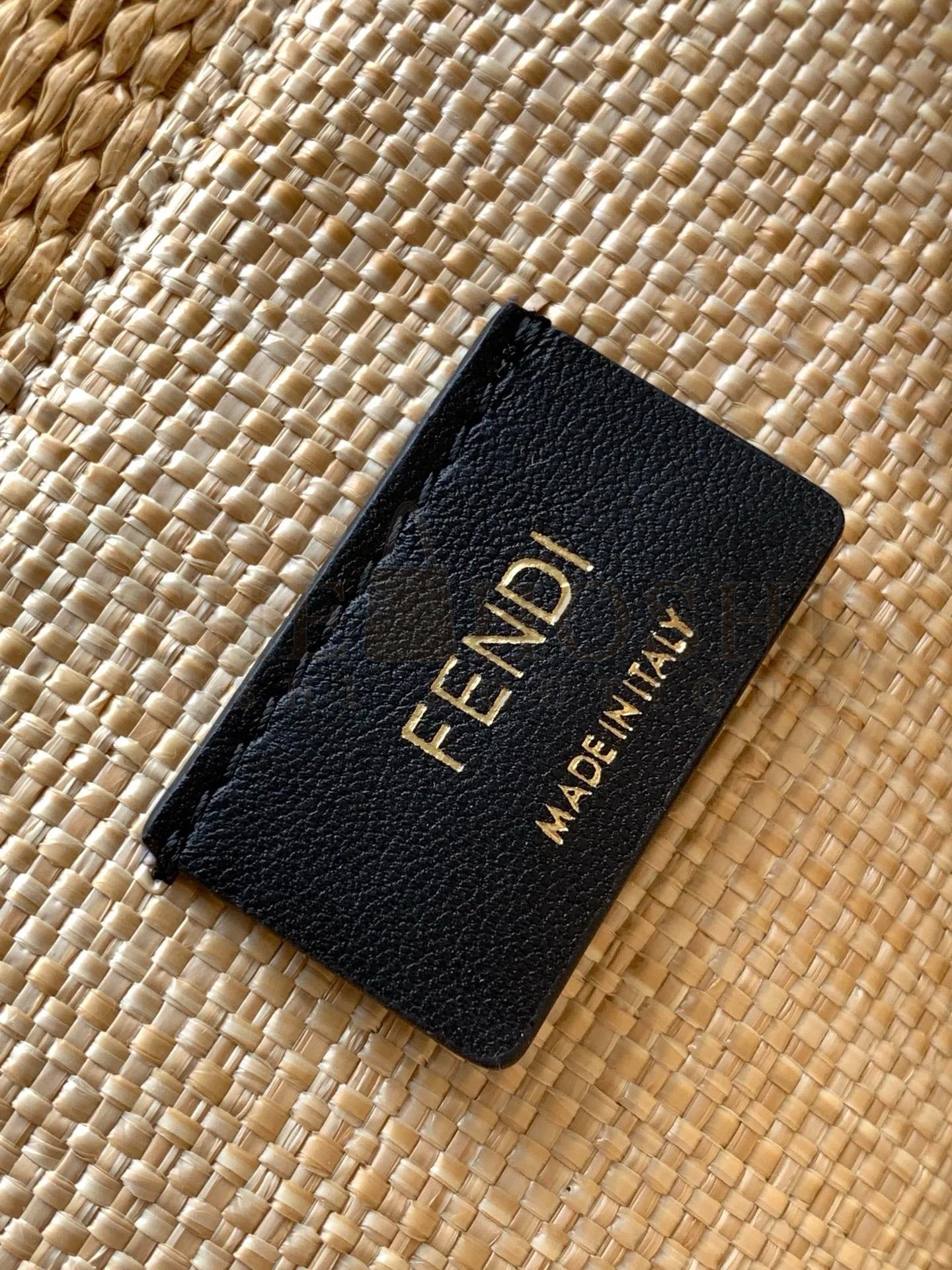 F**di Sunshine Medium Tote Bag in Natural Straw Master Quality