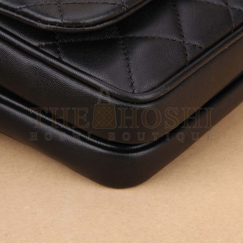 Ch**el Women CF Flap Bag in Calfskin Leather with Top Handle-Black Master Quality