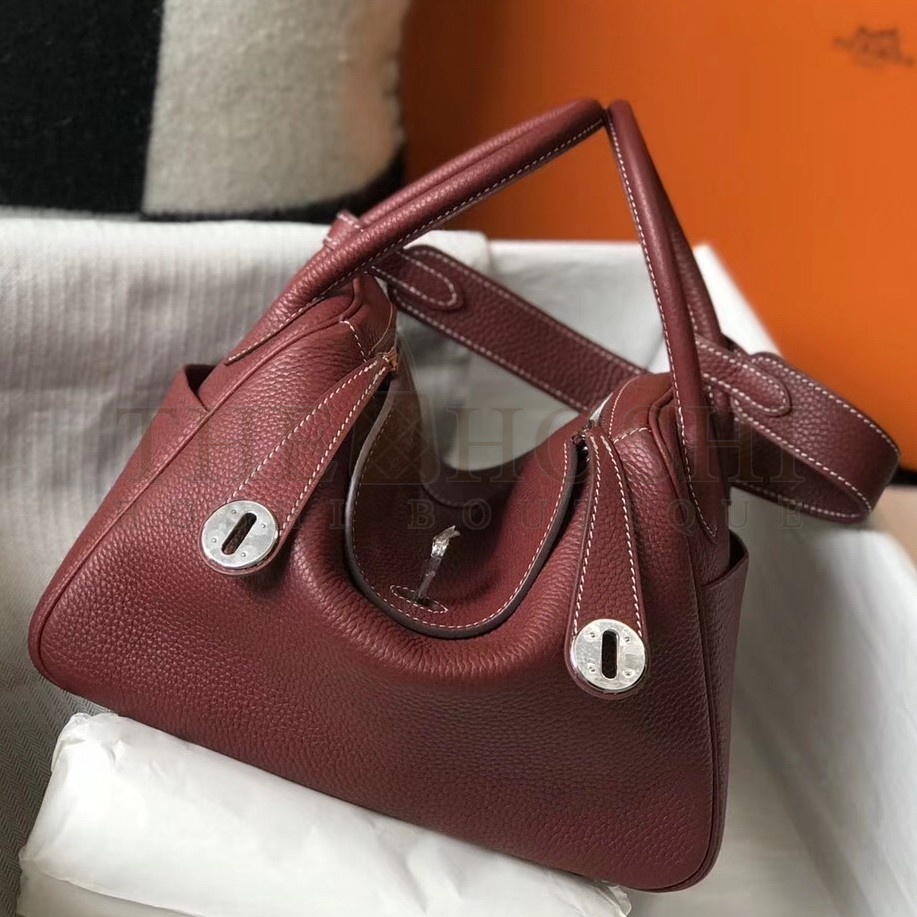 H**me5 Lindy 26cm Bag In Bordeaux Clemence With PHW Master Quality