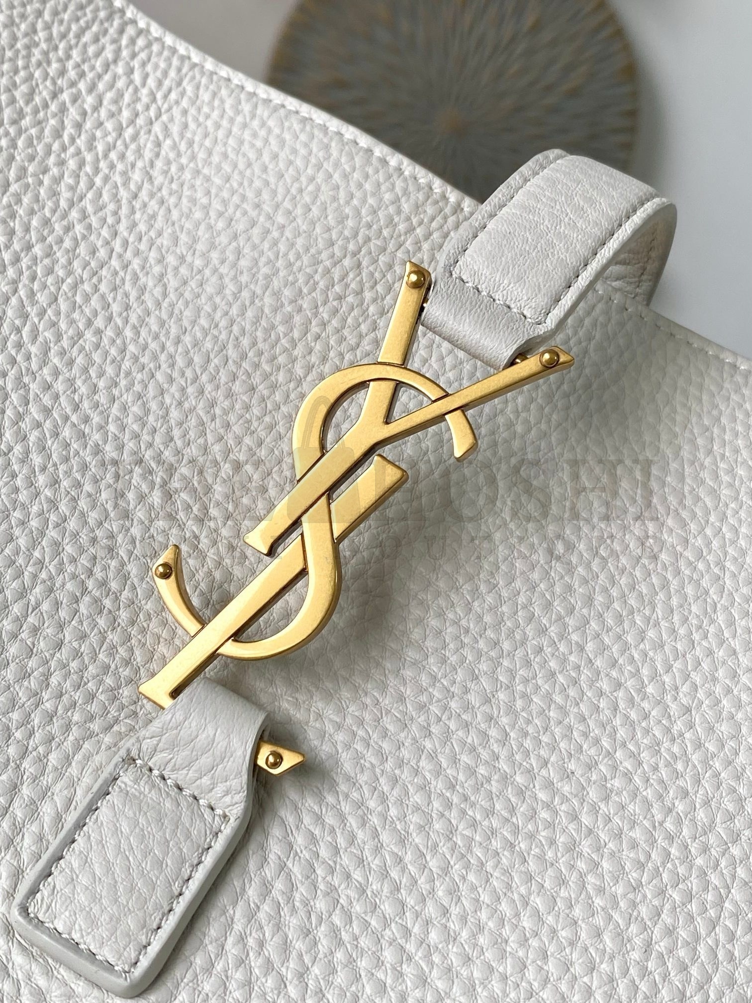 Sa1nt Lau*nt LE 5 A 7 Bea Tote Bag in White Grained Leather Master Quality