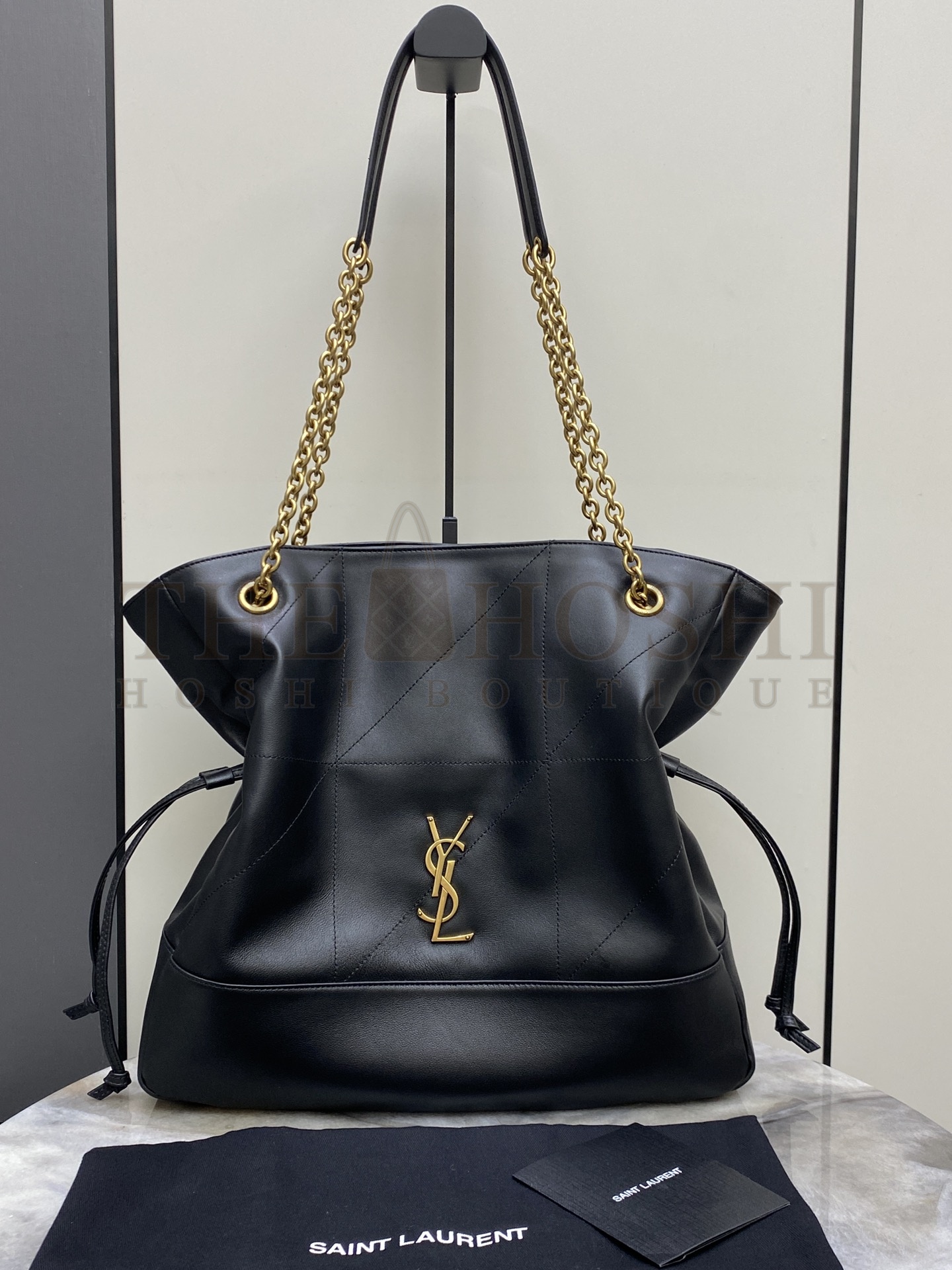 Sa1nt Lau*nt Y51 Jamie 4.3 Large Pouch Tote Bag Black Leather Gold Chain 34x27x3cm Master Quality