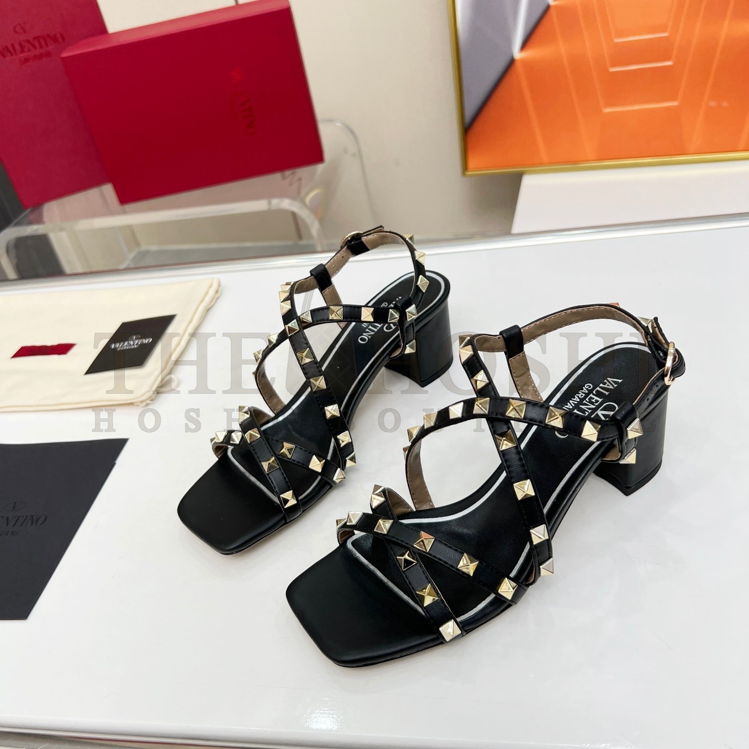 Va1e*ntin0 Rockstud Sandals 60MM with Straps in Black Leather Master Quality