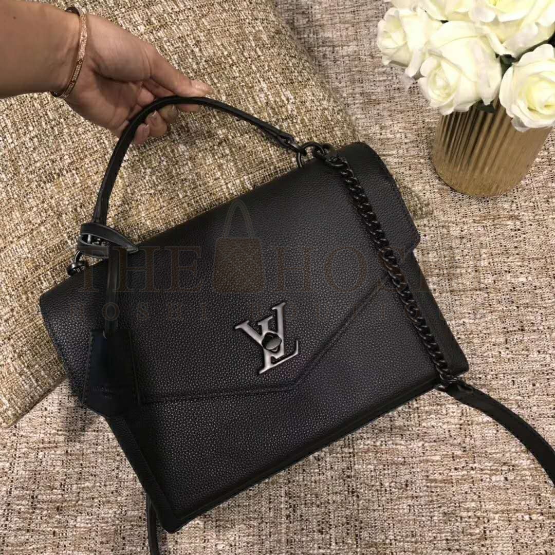 L0vis Vvtt0n LV Women Mylockme Bag Soft Grained Calfskin-Black Master Quality