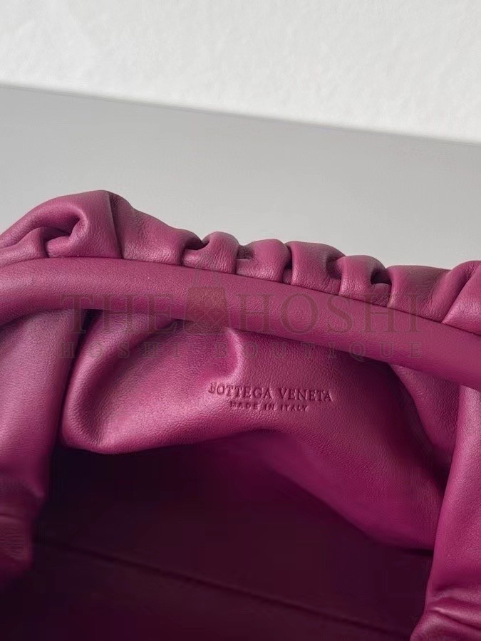 B0tt*ga Ven*ta Mini Pouch In Cinnabar Calfskin Master Quality