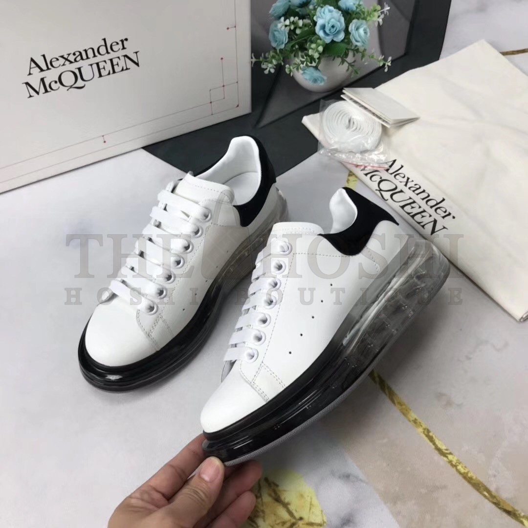 A1exa*der Mcqv*en Women