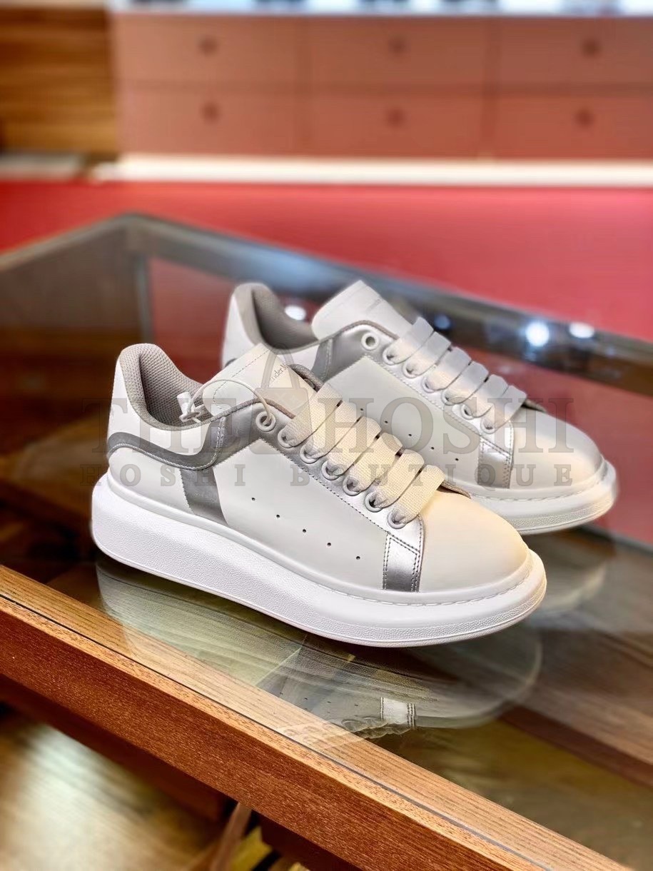 A1exa*der Mcqv*en Women