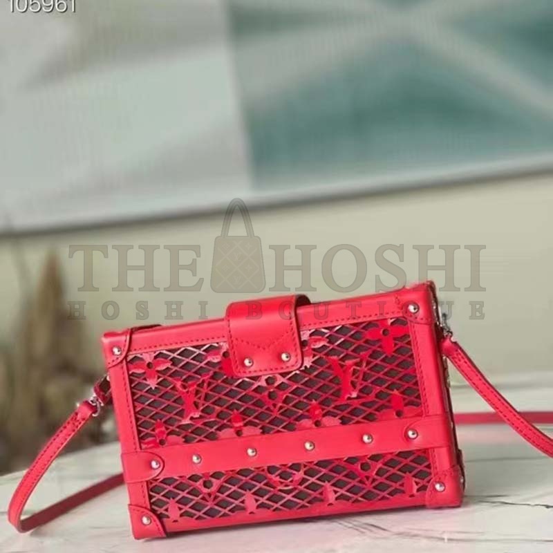 L0vis Vvtt0n LV Women Petite Malle Handbag Red Patent Calfskin Cowhide Leather Master Quality