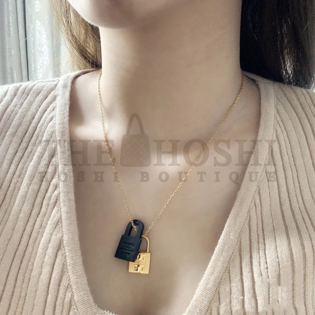 H**me5 Double Lock Necklace Master Quality