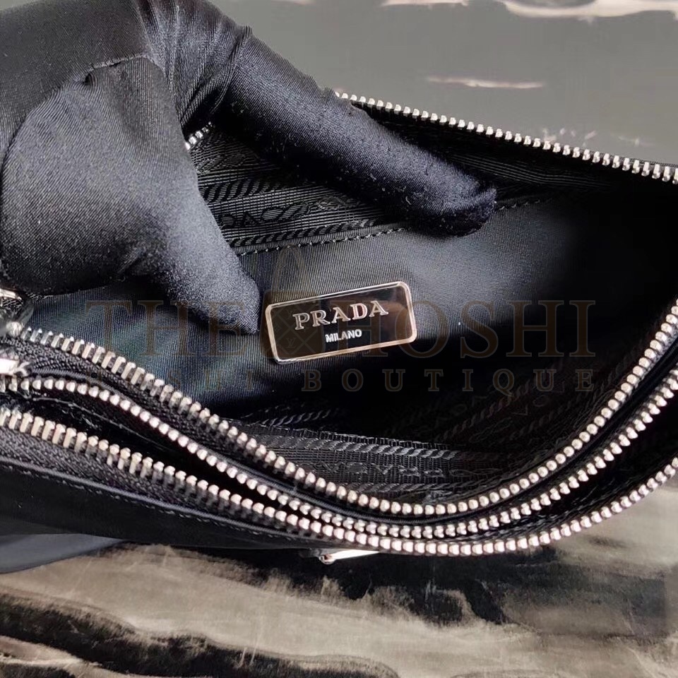 Pra*a Black Nylon Re-Edition 2000 Shoulder Bag Master Quality
