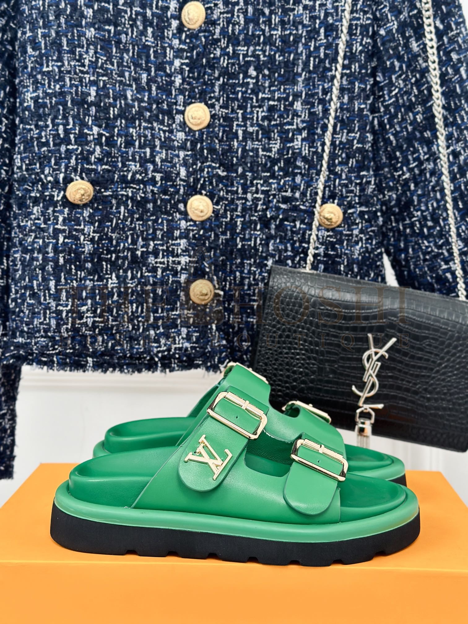 lv sandals slippers Master Quality