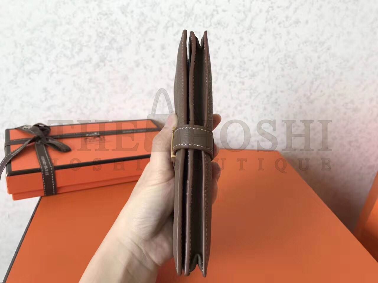 H**me5 Taupe Clemence Bearn Gusset Wallet Master Quality