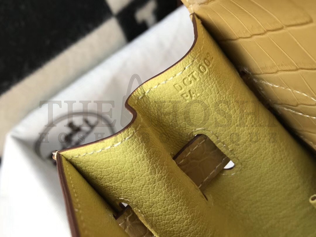 H**me5 Kelly 28cm Bag In Jaune Poussin Embossed Crocodile GHW Master Quality