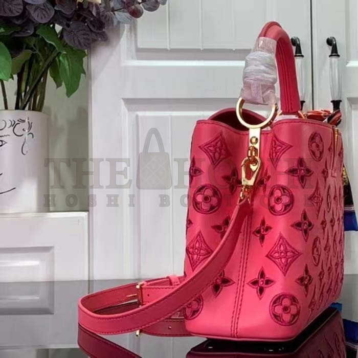 L0vis Vvtt0n LV Women Capucines BB Handbag Pink Calfskin Leather Cowhide Lining Master Quality