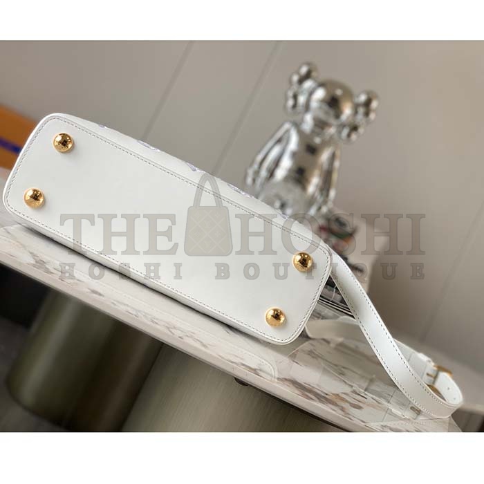 L0vis Vvtt0n LV Women Capucines BB Handbag White Calfskin Cowhide Leather Master Quality