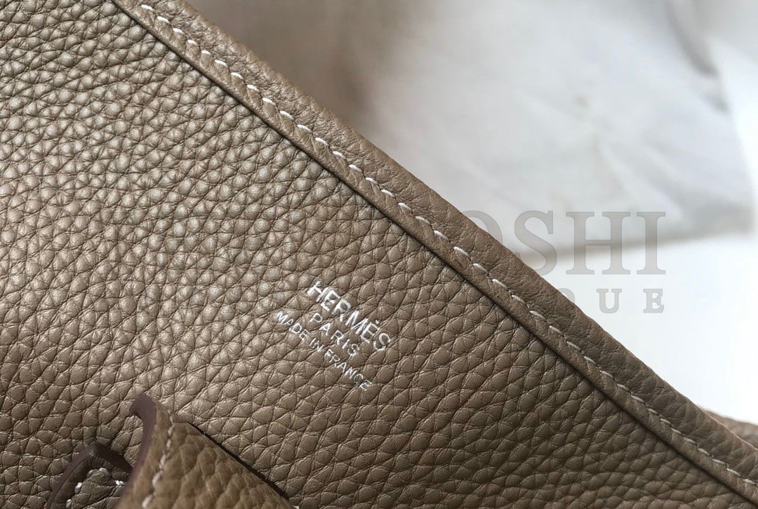 H**me5 Evelyne III 29 Bag In Tourterelle Clemence Leather Master Quality