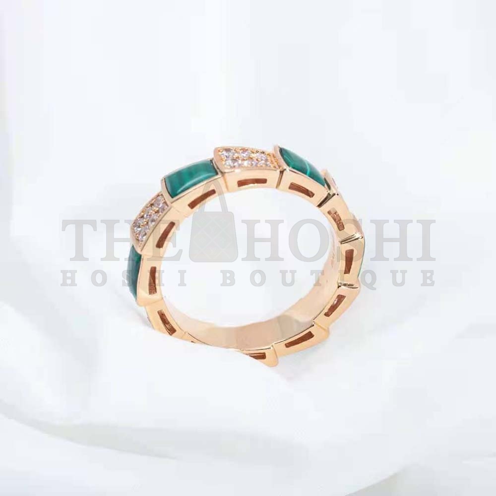 Bv1g*ai Women Serpenti Viper Band Ring in 18 KT Rose Gold-Green Master Quality