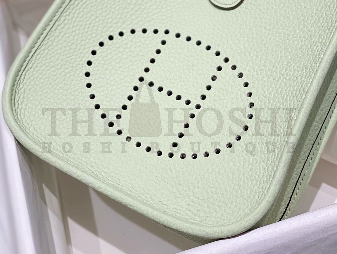 H**me5 Evelyne III TPM Bag In Vert Fizz Clemence Leather Master Quality