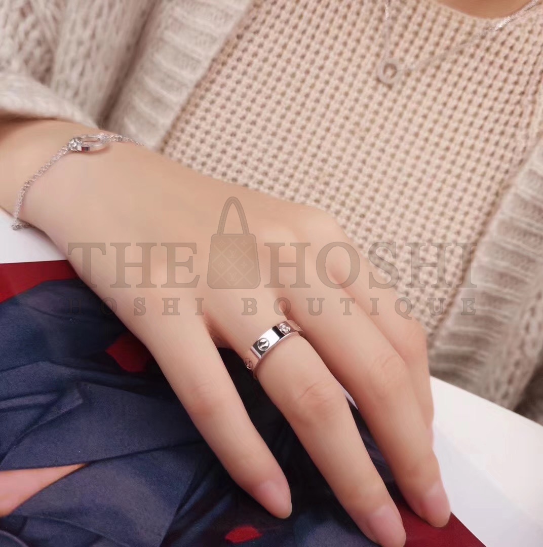 Ca*t1er Love Ring replica, One D1am0nd & White Gold Master Quality