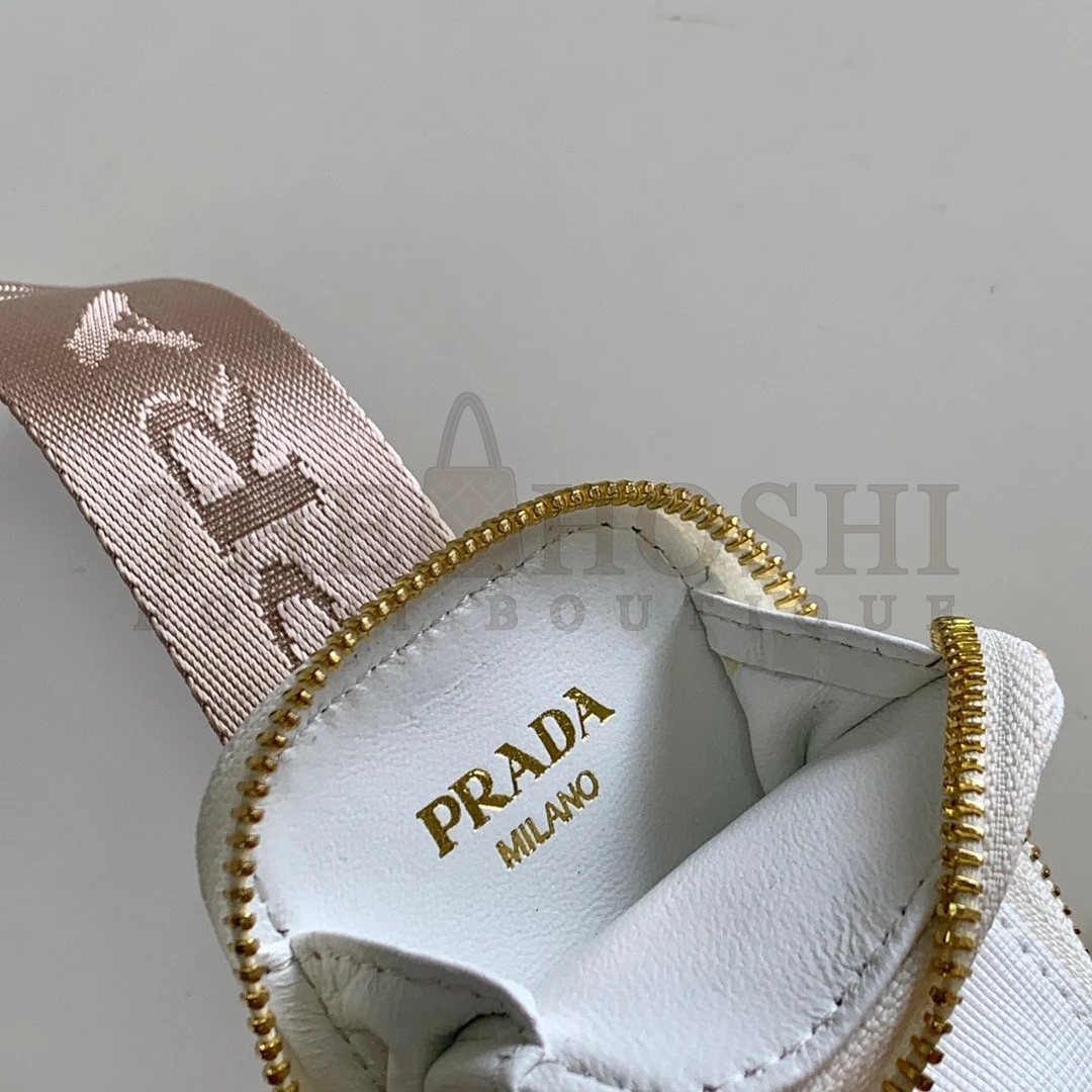 Pra*a Re-Edition 2005 Shoulder Bag In White Saffiano Leather Master Quality