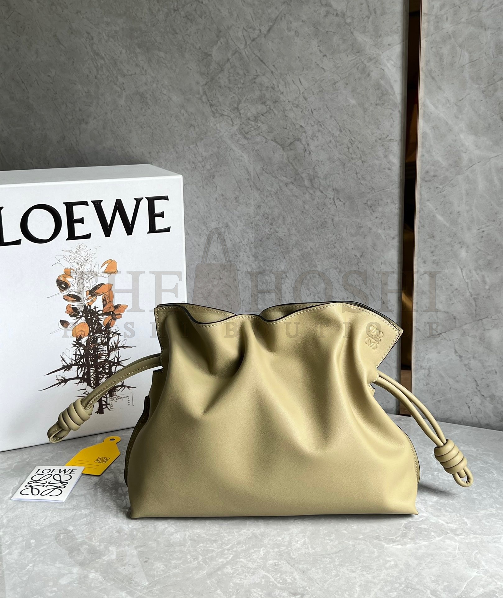 L0ew* Flamenco Clutch Bag In Clay Green Calfskin Master Quality