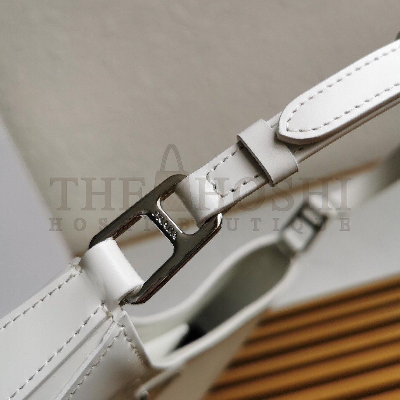 Pra*a Cleo Shoulder Large Bag In White Brushed Leather Master Quality