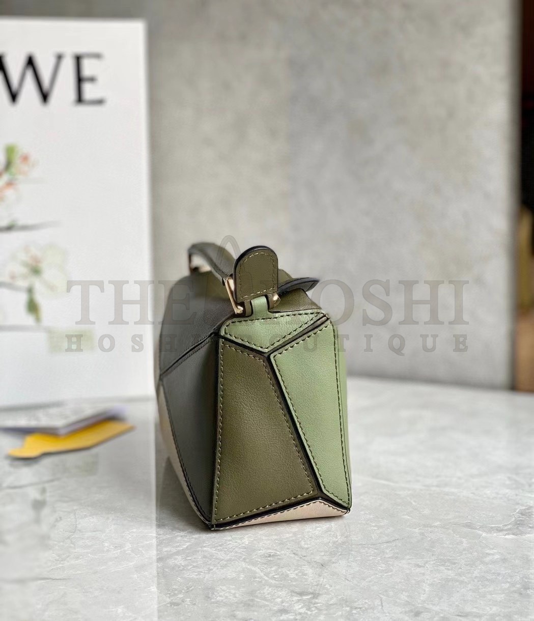 L0ew* Puzzle Mini Bag In Green/Oat Calfskin Master Quality