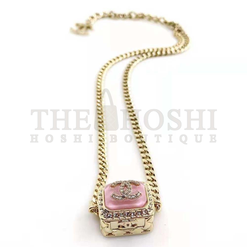 Ch**el Women Pendant Necklace in Metal Resin and Strass Master Quality