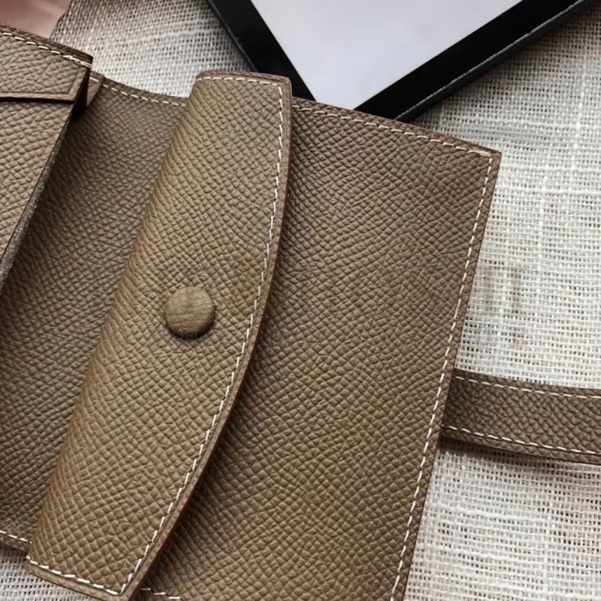 H**me5 Bearn Mini Wallet In Taupe Epsom Leather Master Quality