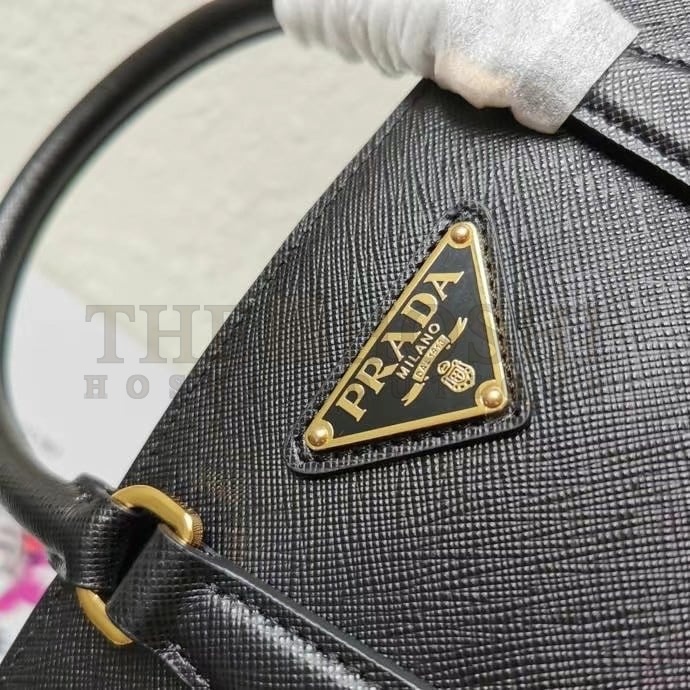 Pra*a Galleria Mini Bag In Black Saffiano Leather Master Quality