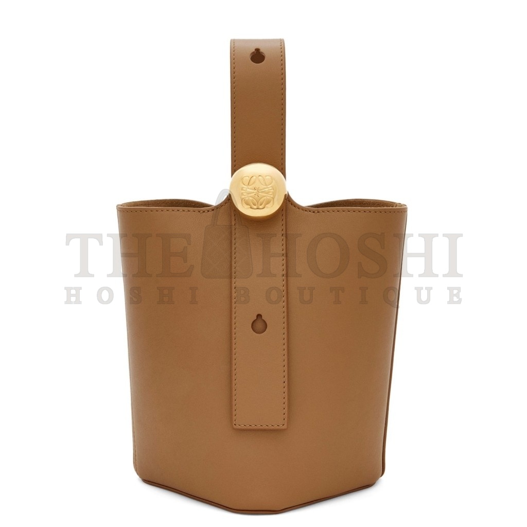 L0ew* Mini Pebble Bucket Bag in Oak Calfskin Master Quality